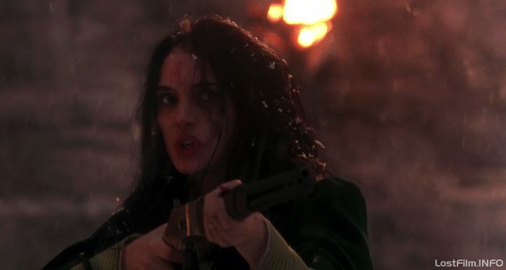 Кадр - Вайнона Райдер в фильме Дракула: 720x384 / 25Кб