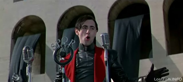 Кадр - Алан Камминг в фильме Тит - правитель Рима: 640x288 / 25Кб