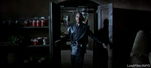 Кадр - Гарри Дж. Ленникс в фильме Тит - правитель Рима: 640x288 / 19Кб