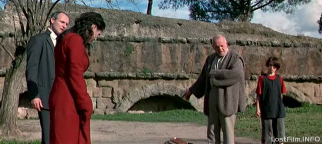 Кадр - Колм Фиор в фильме Тит - правитель Рима: 640x288 / 44Кб