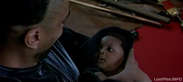 Кадр - Гарри Дж. Ленникс в фильме Тит - правитель Рима: 640x288 / 21Кб