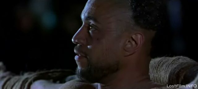 Кадр - Гарри Дж. Ленникс в фильме Тит - правитель Рима: 640x288 / 16Кб