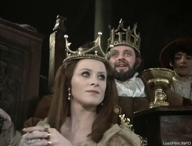 Кадр - Джуди Парфитт в фильме Гамлет: 672x512 / 40Кб