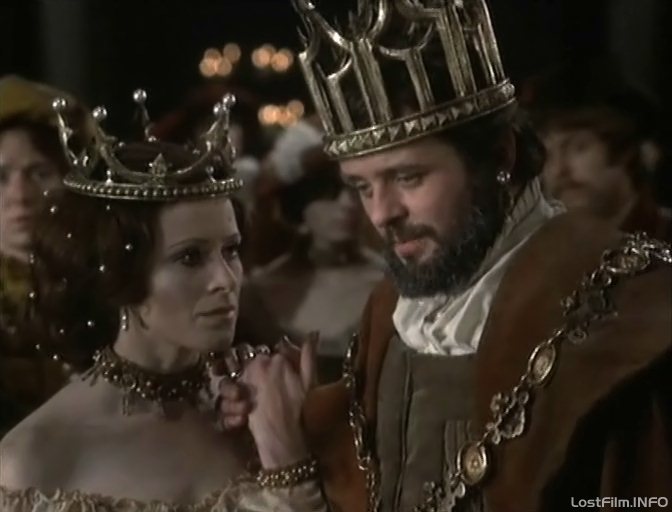 Кадр - Джуди Парфитт в фильме Гамлет: 672x512 / 43Кб