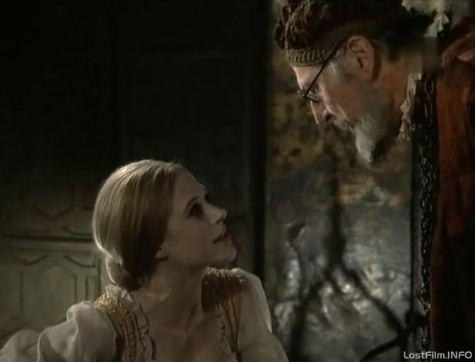 Кадр - Марианна Фэйтфулл в фильме Гамлет: 672x512 / 34Кб