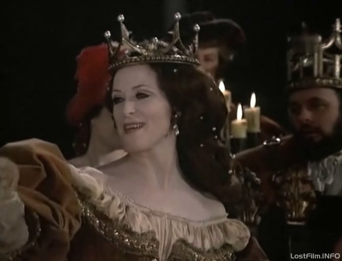 Кадр - Джуди Парфитт в фильме Гамлет: 672x512 / 34Кб