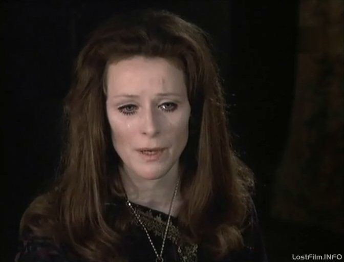 Кадр - Джуди Парфитт в фильме Гамлет: 672x512 / 26Кб