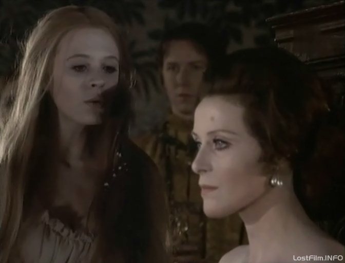 Кадр - Джуди Парфитт в фильме Гамлет: 672x512 / 28Кб