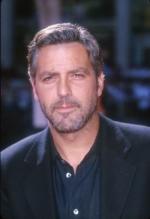 Джордж Клуни: 275x400 / 15 Кб