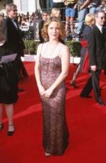 Оның кискасын заттарға үйкеу