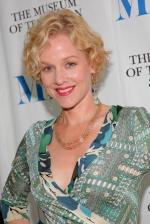 Мен бірінші рет үлкен сиқырды көрдім. Олар аяқтарымен жұлқылайды