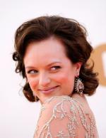 Элизабет Мосс: 1585x2048 / 359 Кб