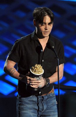 Фото - 2008 MTV Movie Awards: 261x400 / 21 Кб