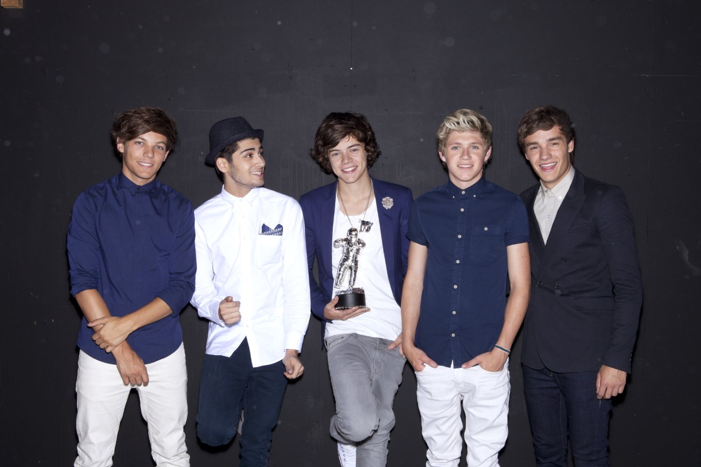 Фото - 2012 MTV Video Music Awards: 1365x910 / 132 Кб