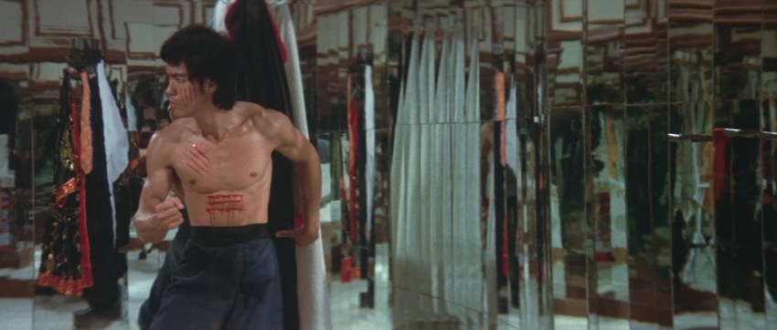 новогодний выход дракона. брюс ли 1973. брюс ли 1973. остров дракона 1973 фильм. брюс ли фильм остров дракона.