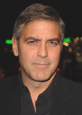 Фото - Джордж Клуни: 287x400 / 17 Кб