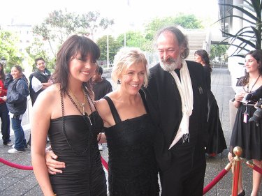 Фото - Робин Малкольм: 375x281 / 32 Кб