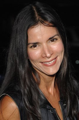 Жалаңаш Патрисия Веласкес