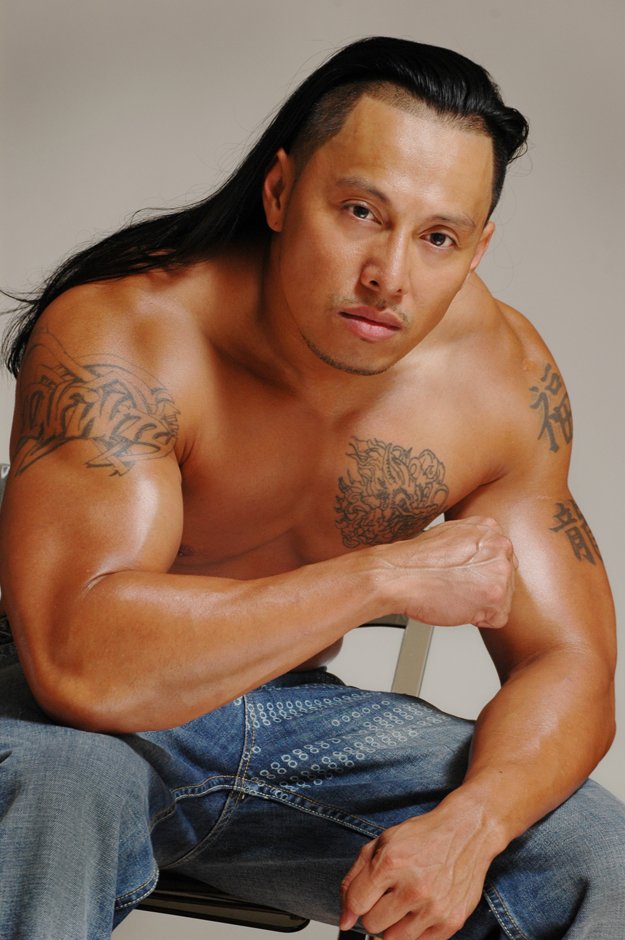 Сэм медина актер. Сэм медина. Сэм медина. Сэм медина. Сэм медина актер.