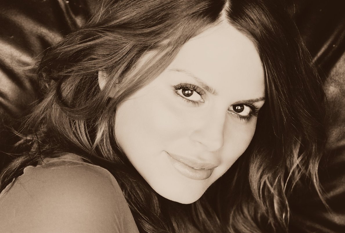 селеста лутс.