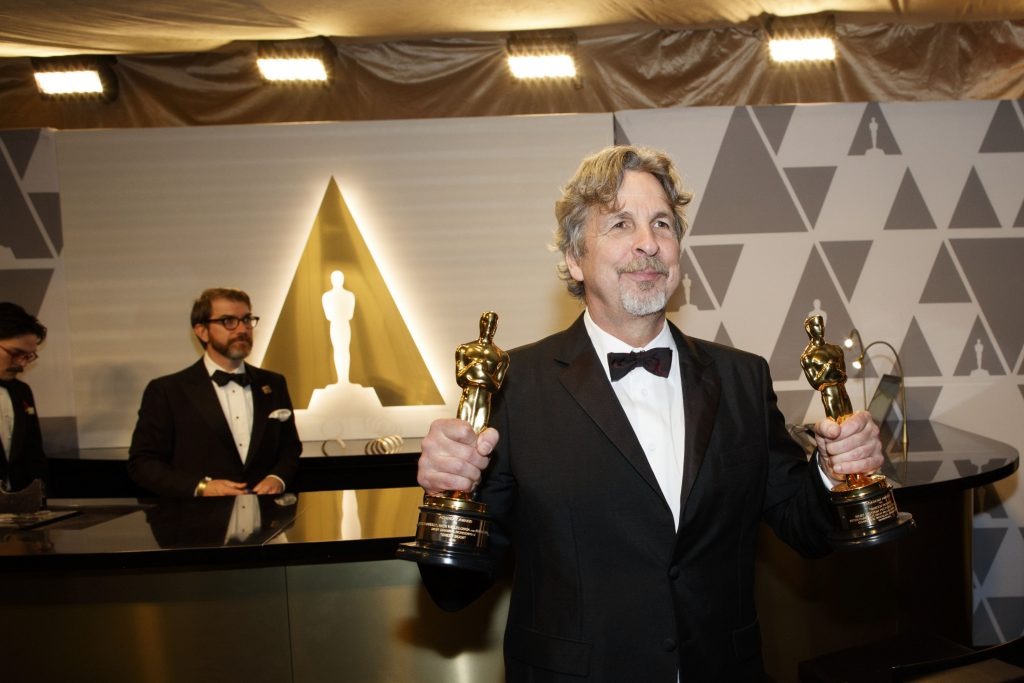 Награда 2018. Питер Фаррелли на Оскаре. Питер Фаррелли. Питер Фаррелли золотой Глобус.